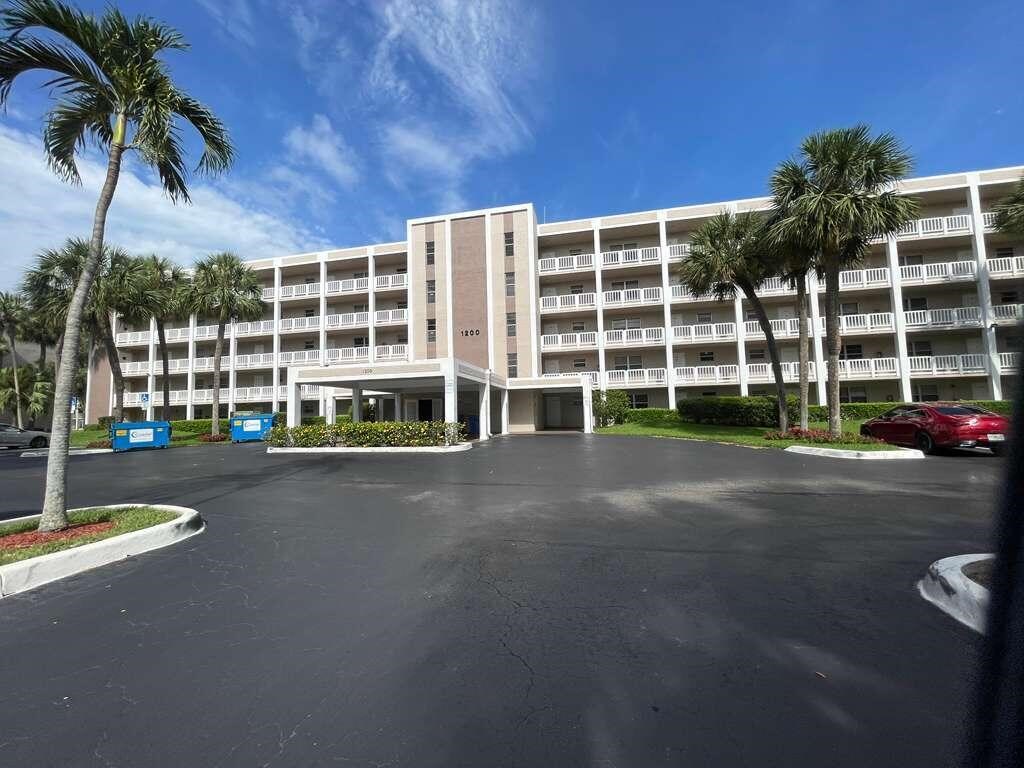 1200 NW 87th Avenue #115